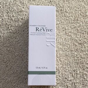 RéVive Foaming Cleanser - 4.2 oz.